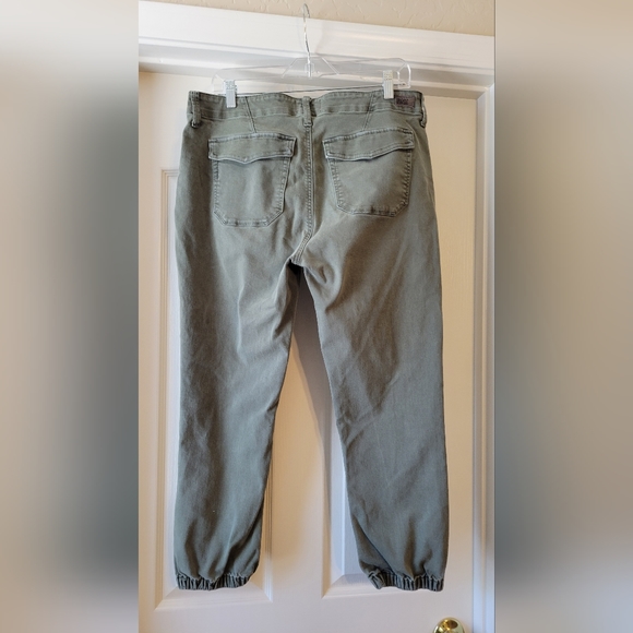 PAIGE jogger style cropped cuff pants - Picture 6 of 7